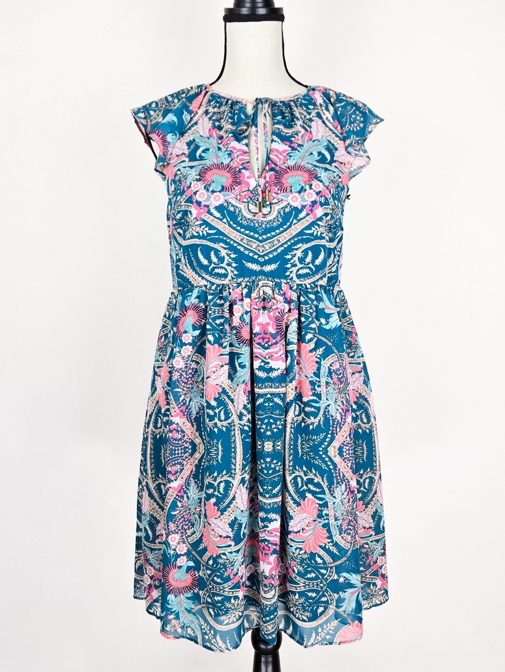 NWT Vince Camuto Chiffon Flutter Sleeve Mini Dress